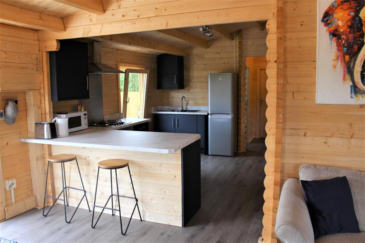 Stunning 5-Bed Cabin In Ashton Under Hill Evesham Eksteriør billede